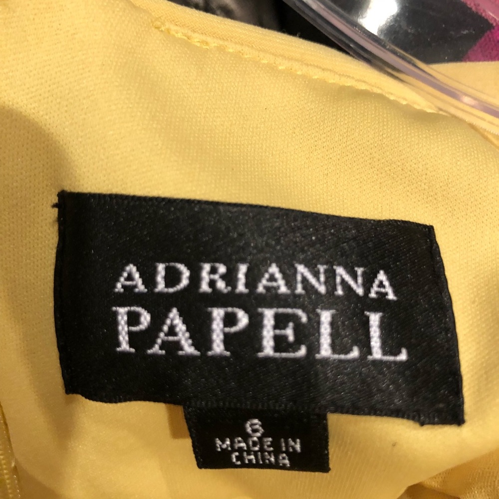 Dress - Picture 3 of 4